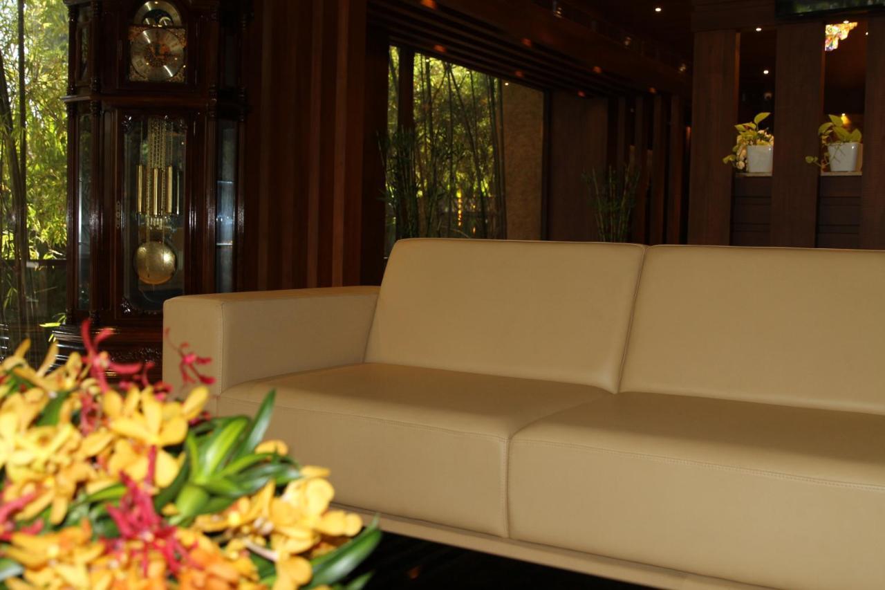 Hotel Retrieve Health & Wellness Kochi Exterior foto