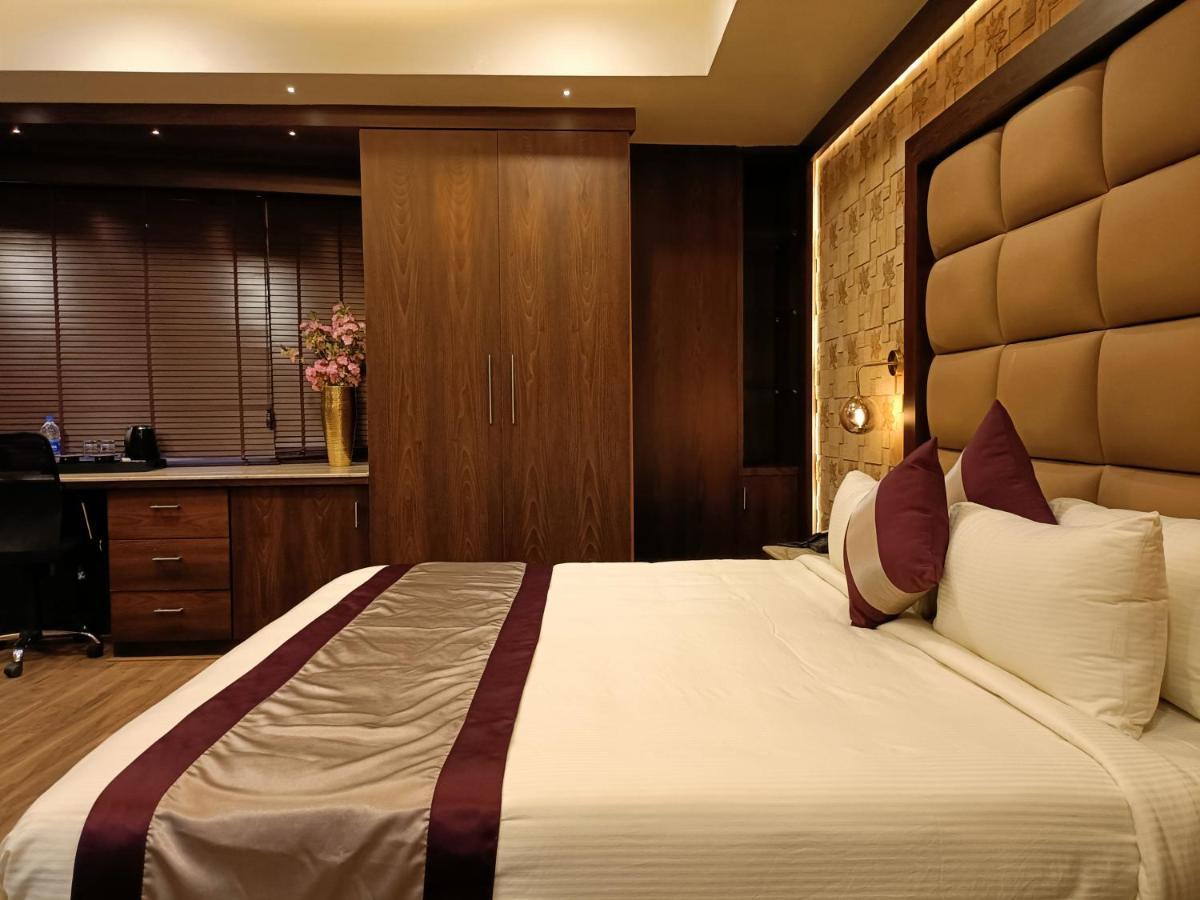 Hotel Retrieve Health & Wellness Kochi Exterior foto
